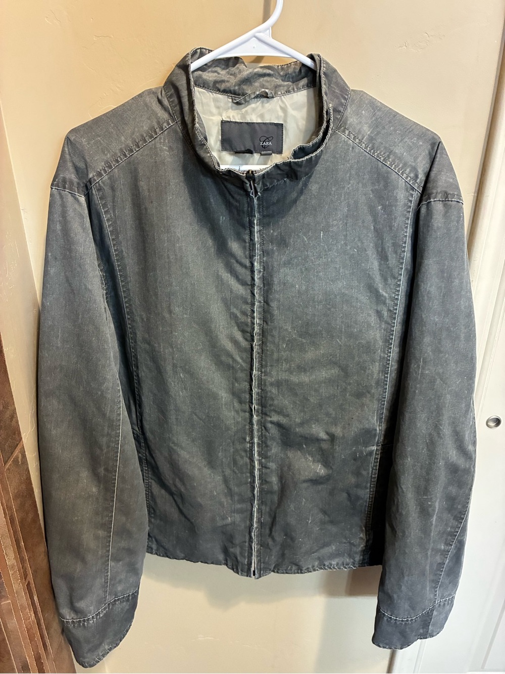 Zara Men’s Washed Charcoal Zip-Front Jacket